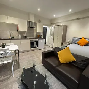  Apartment Spacesavers United Kingdom